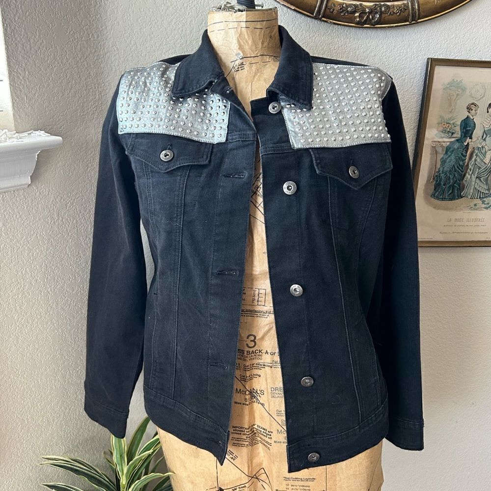 DG2 Diane Gilman Black Silver‎ Grommet Embellished Denim Stretch Jean Jacket S